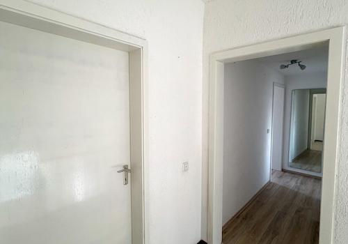 19 Wohnungsflur W2 DG