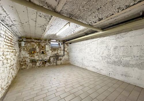 46 Anschlusskellerraum KG