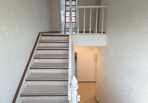 47.1 Einschubtreppe Dachboden DG