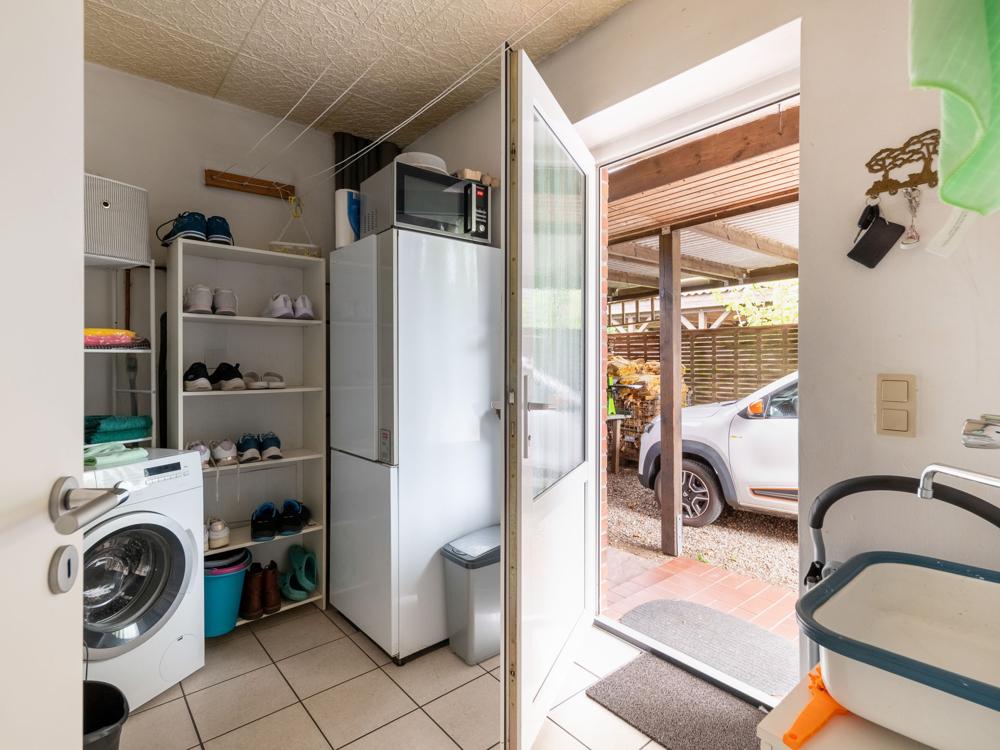 HWR/Nebenausgang