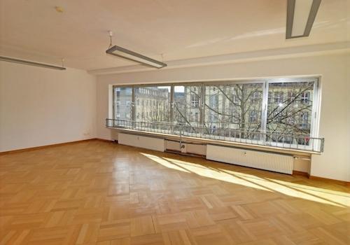 großer Büro-/Besprechungsraum