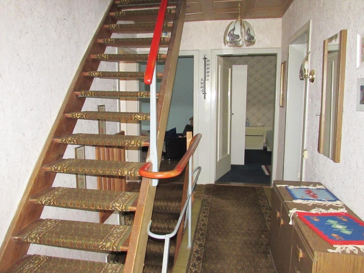 Treppe zum Spitzboden