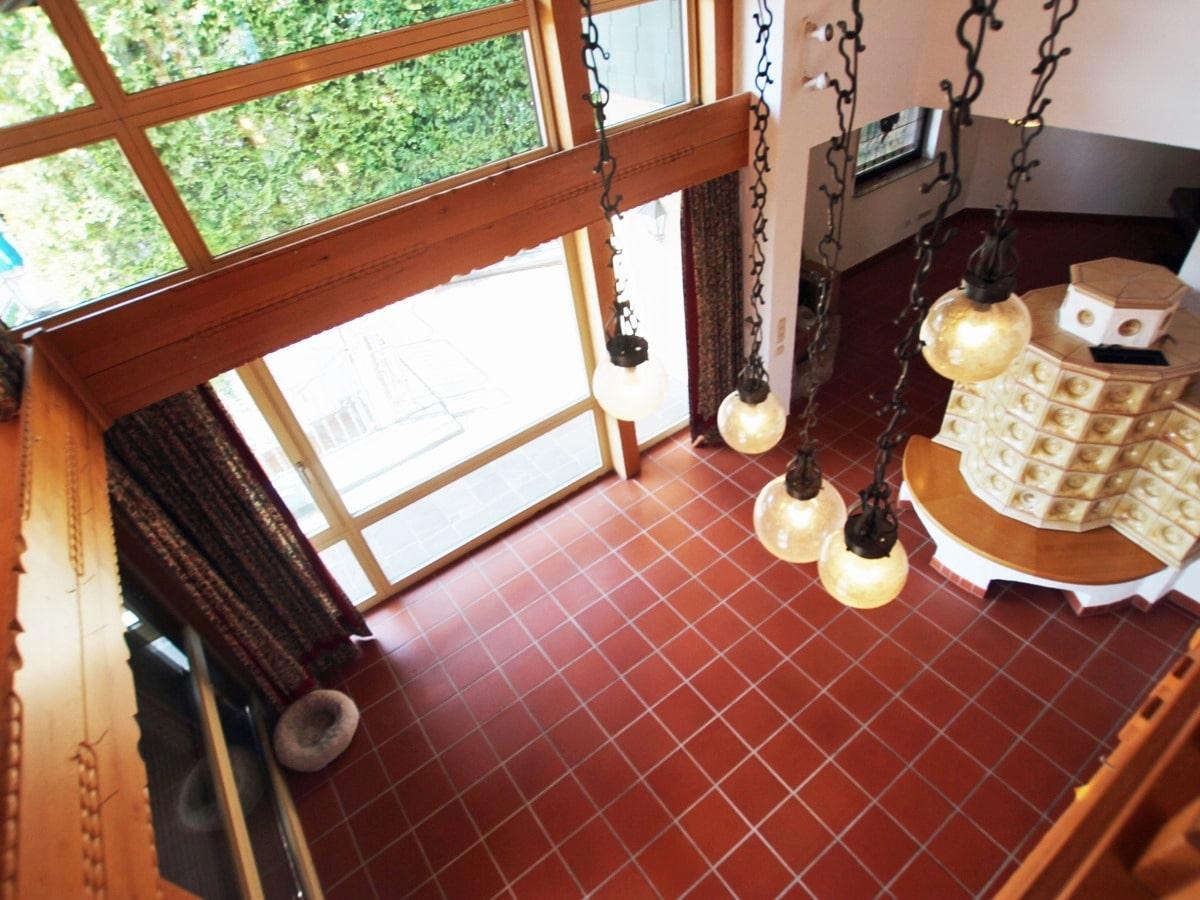 Blick ins Wohnzimmer