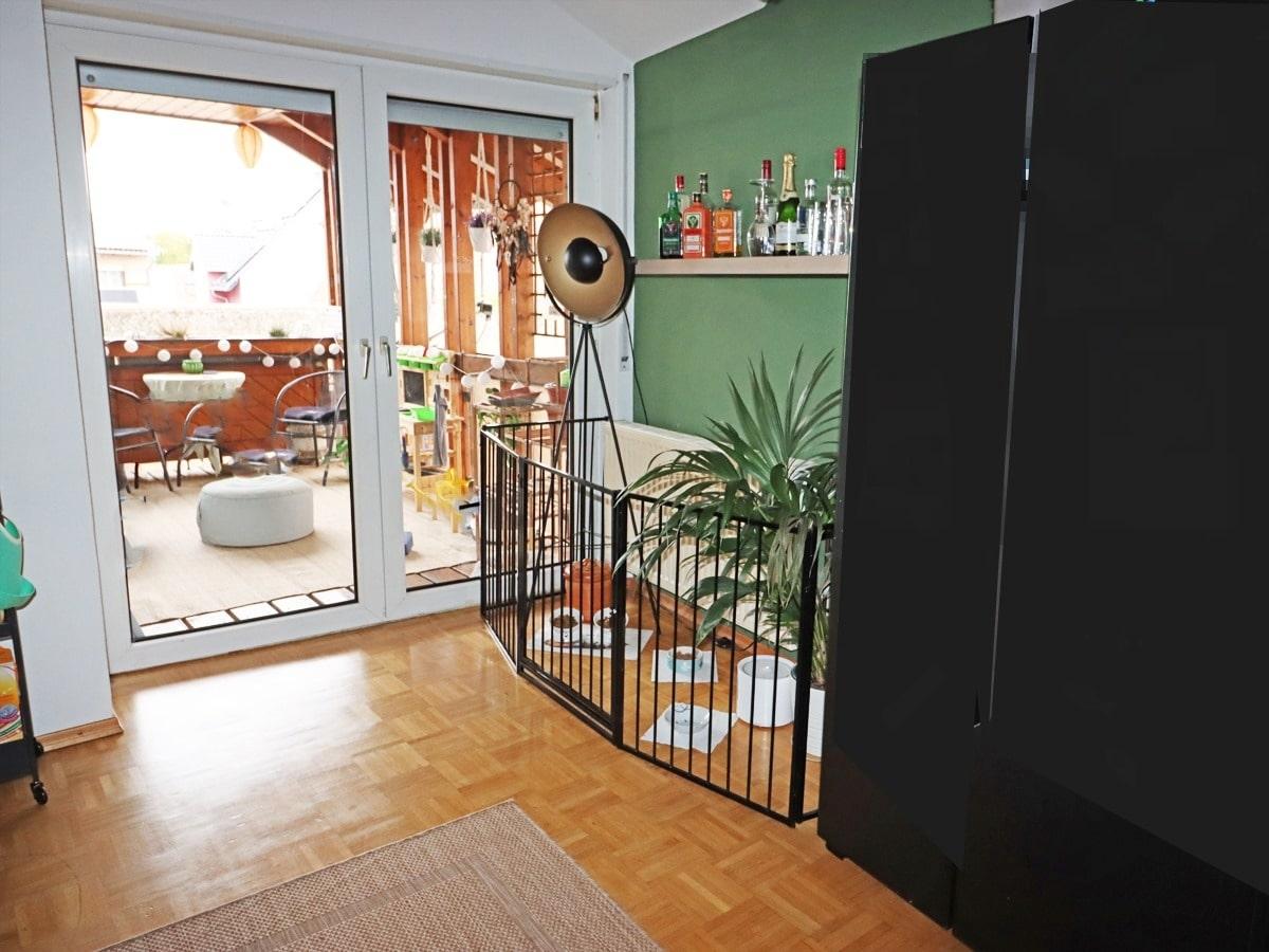 Zugang zum Balkon Wohnung I, OG
