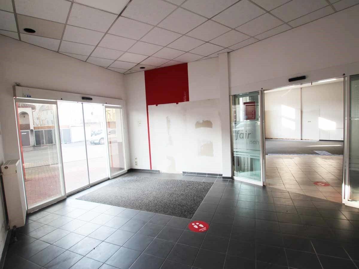 Gewerbeeinheit im EG