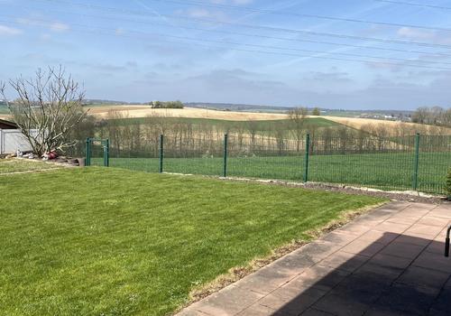 Schöne Feldrandlage