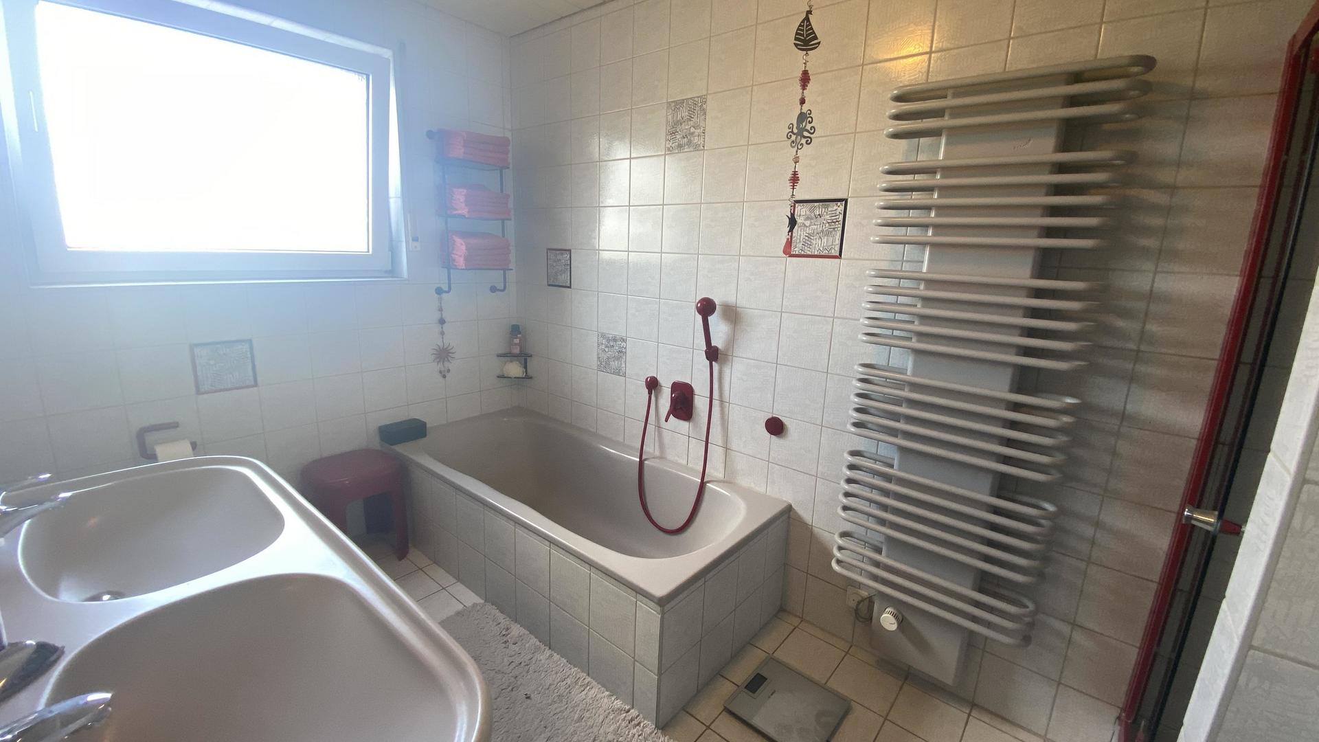 Badezimmer EG