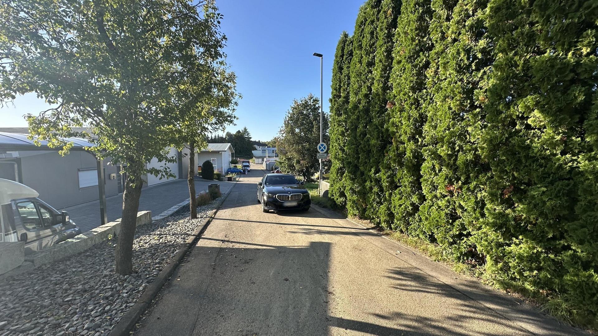 Zufahrt zum Grundstück