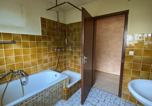 Bad Einliegerwohnung