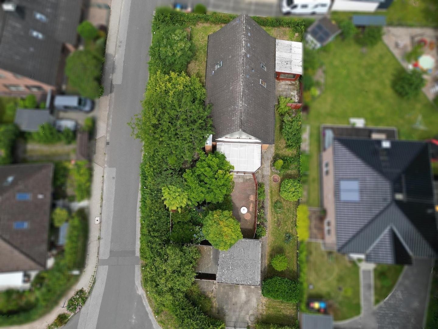 Grundstück