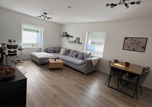 Property thumbnail 2