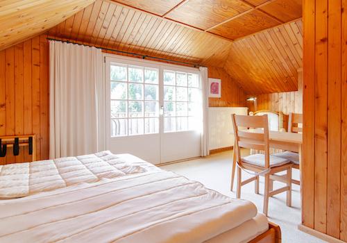 DG – Zimmer 8 – Schlafbereich (Ansicht 2)