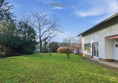 Großzügiger Garten