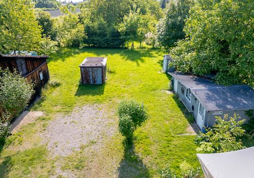Garten mit weiterem Grundstück zum dazu mieten mit folgenden Möglichkeiten...