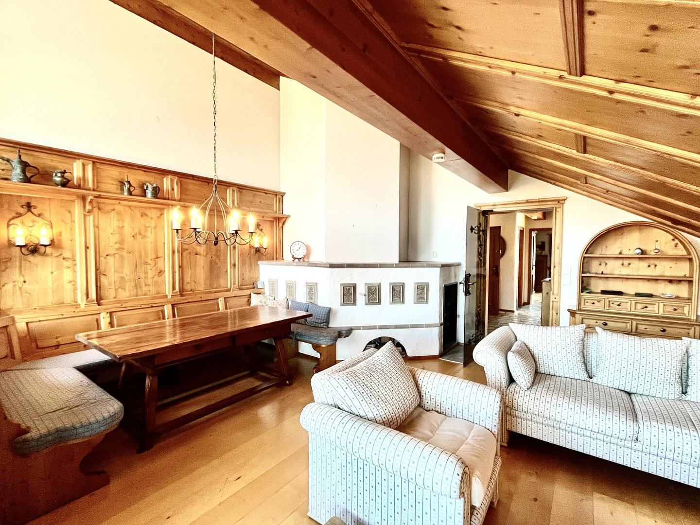 Wohnen mit Kachelofen