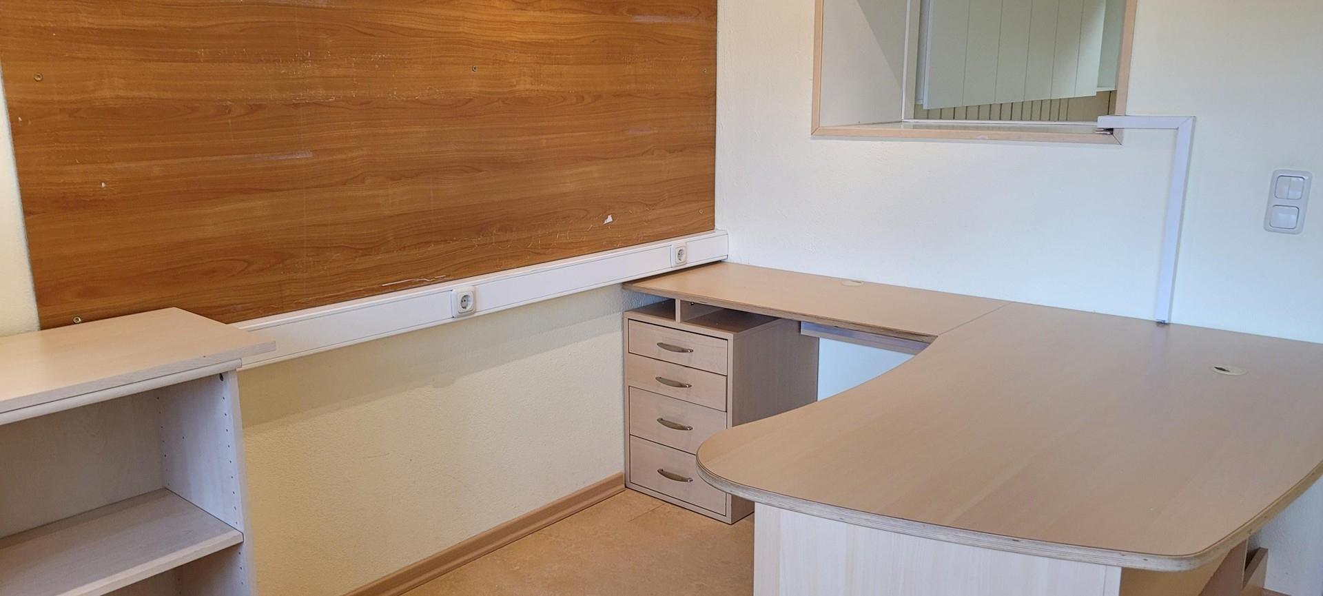 Büro 2