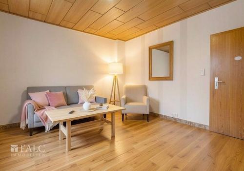 Wohnzimmer_WE02 - (KI generiert)