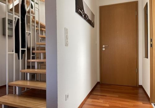 Flur / Treppenaufgang