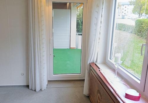 Wohnzimmer zum Balkon