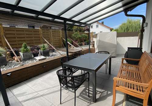Überdachte Terrasse