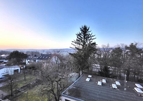 4-Zimmer-Eigentumswohnung in begehrter Wohnlage - WG tauglich – Regensburg, de – Vorschaubild 2
