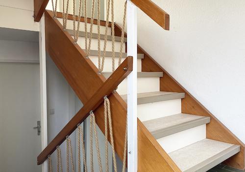 Eine Halbetage ins Souterrain!