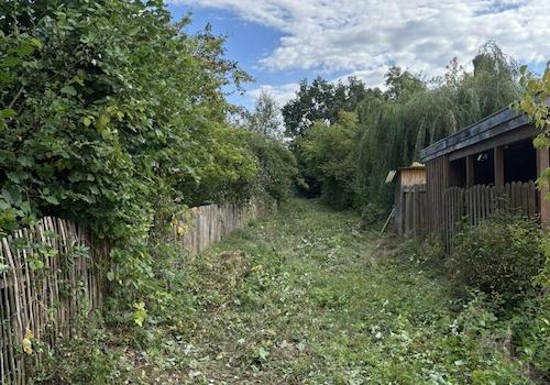 Zugehörige Pfeifenstielzuwegung