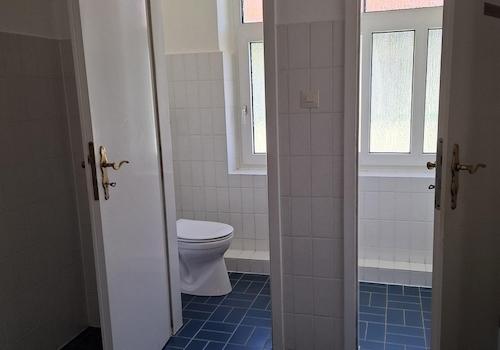 Toiletten Damen und Herren