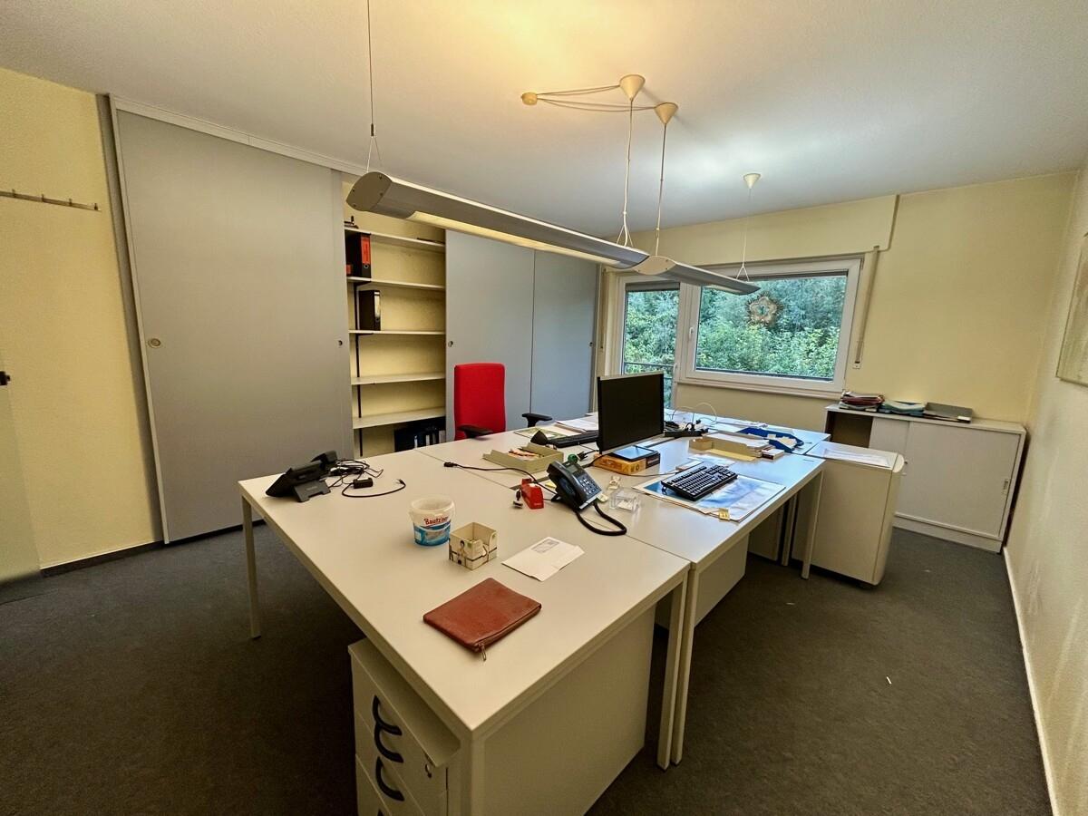 Büro