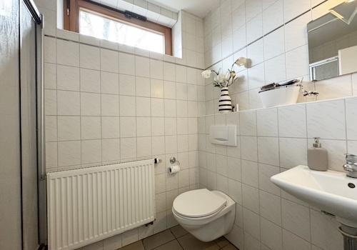 Badezimmer EG