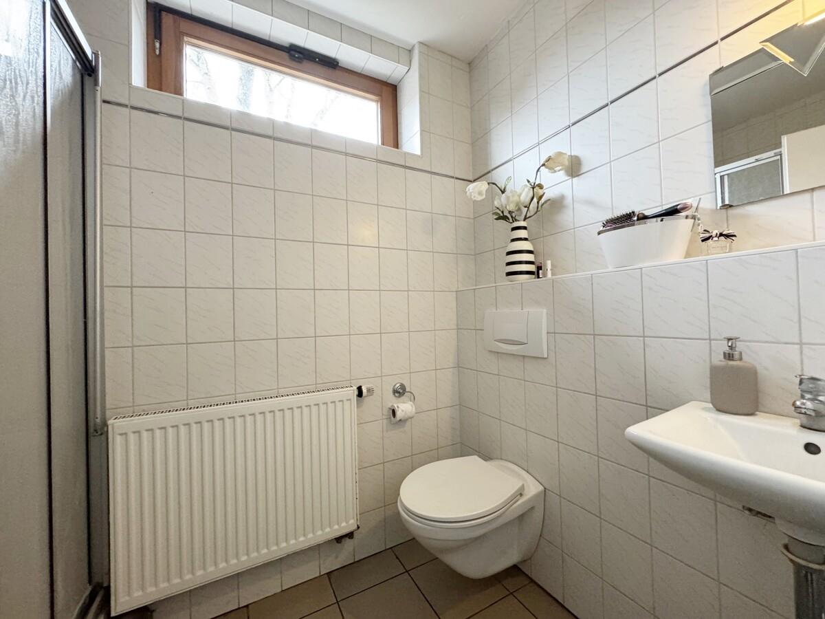 Badezimmer EG