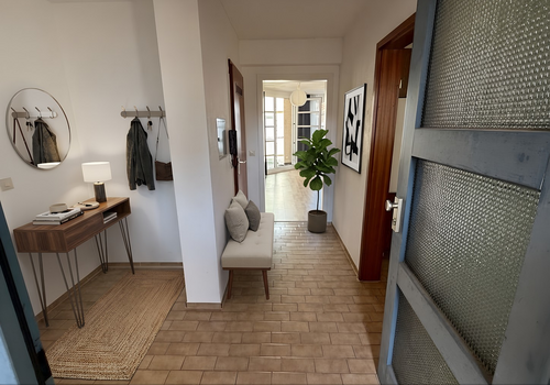 Einrichtungsbsp. KI-generiert