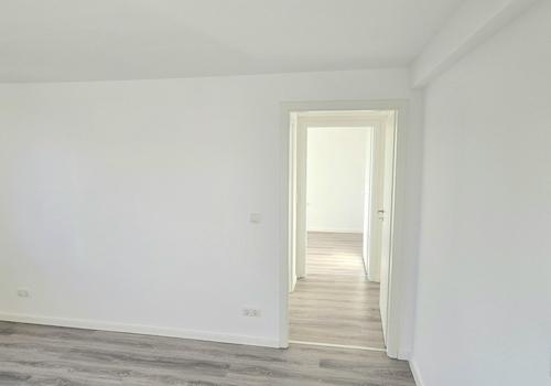 Wohnzimmer und 2. Flur