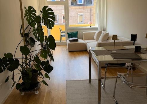 Renovierte 2-Zimmer Wohnung mit Balkon