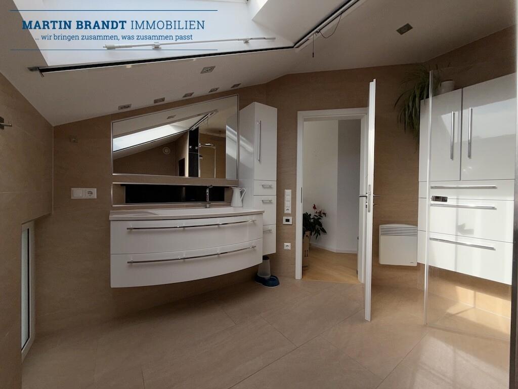 Wellnessbad im Dachgeschoss