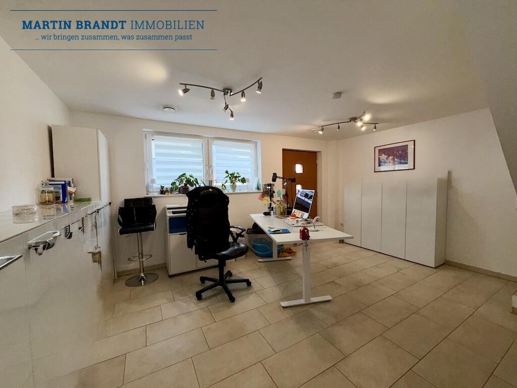 Büro / Gäste / Einlieger Appartement im Untergeschoss