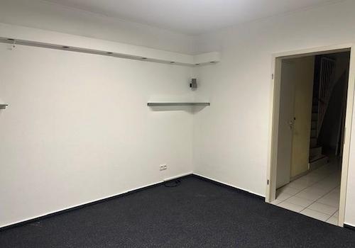 Schlafzimmer zum Flur