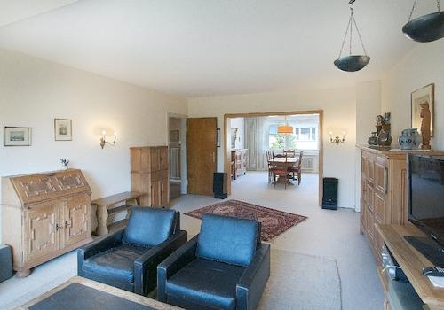 Wohn-Esszimmer 2. OG