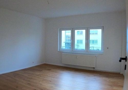 Geräumiges Schlafzimmer