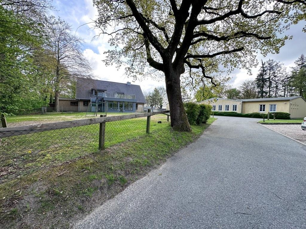 Grundstück