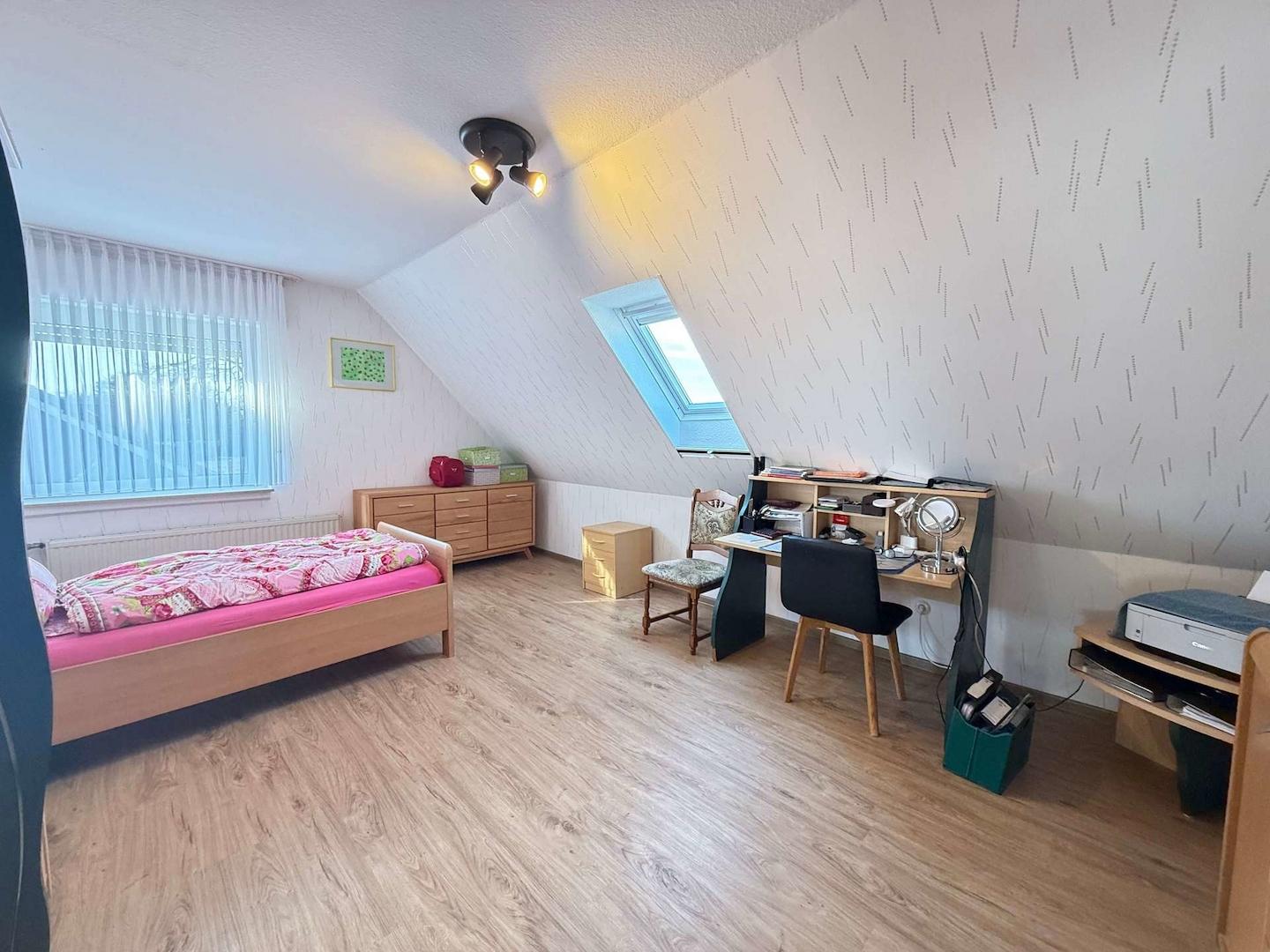 Schlafzimmer OG