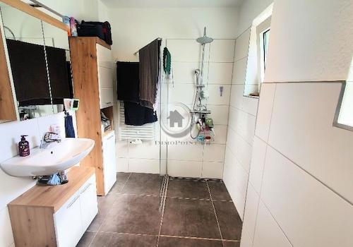 Bad - Bild 2 - möbliert