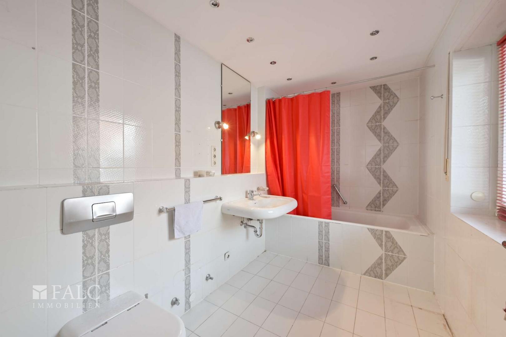 EG Badezimmer 1
