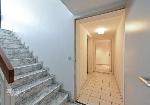 UG Treppenhaus Zugang