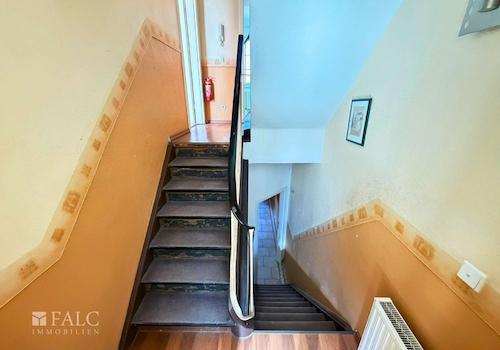 Treppenhaus EG in das 1.OG