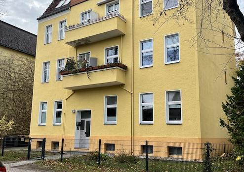 Charmante Altbauwohnung – provisionsfrei & bezugsfrei