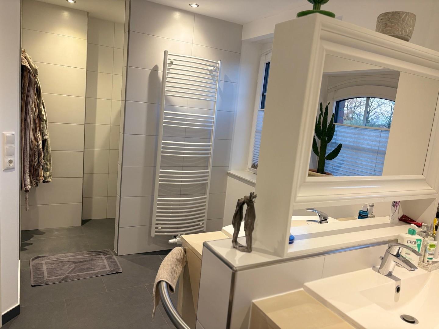 Badezimmer OG2