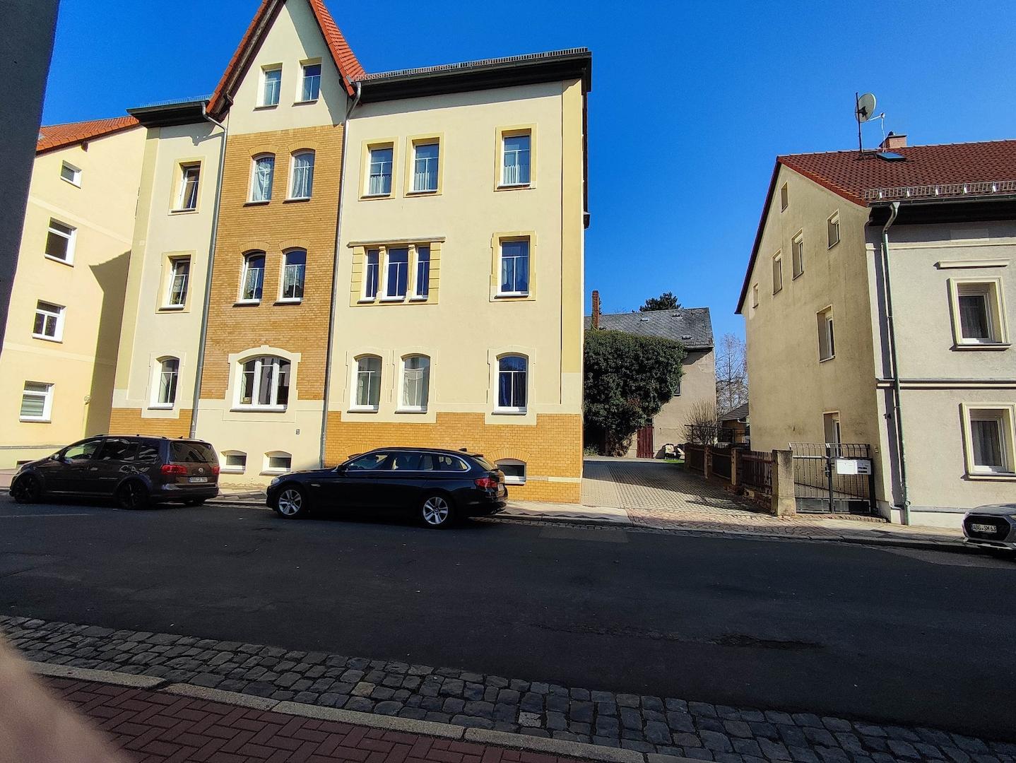 Straßenansicht