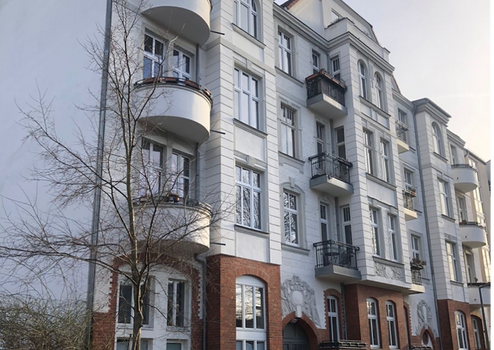 Property thumbnail 2