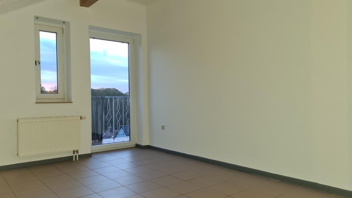 Schlafzimmer 2 mit Balkon